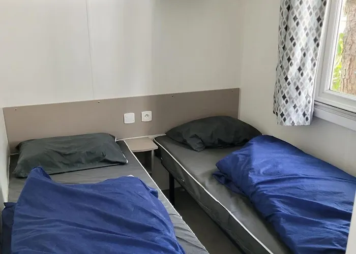 De Lanse La Coubre *